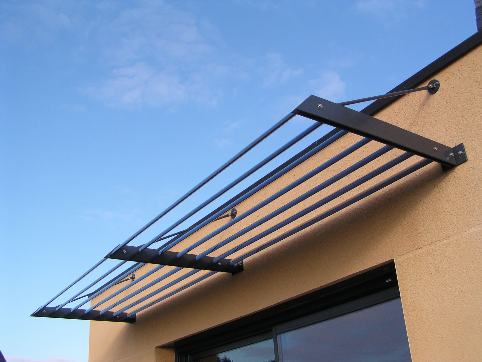Découvrez nos brisesoleil en métal EscaOuest — free download